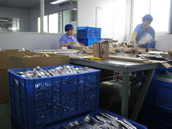 黑膏藥如何正確使用？怎么貼？方法都在這里