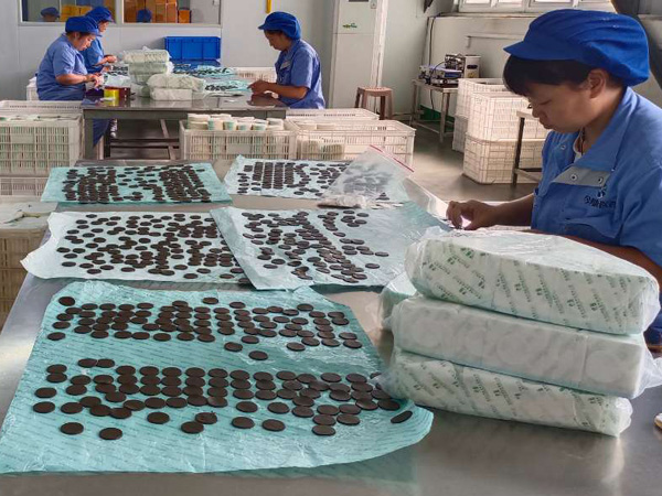 膏藥貼牌生產(chǎn)廠家那么多，怎么選廠家？正規(guī)膏藥廠家看這5點(diǎn)